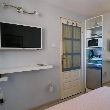 Guest house Marta 3*
